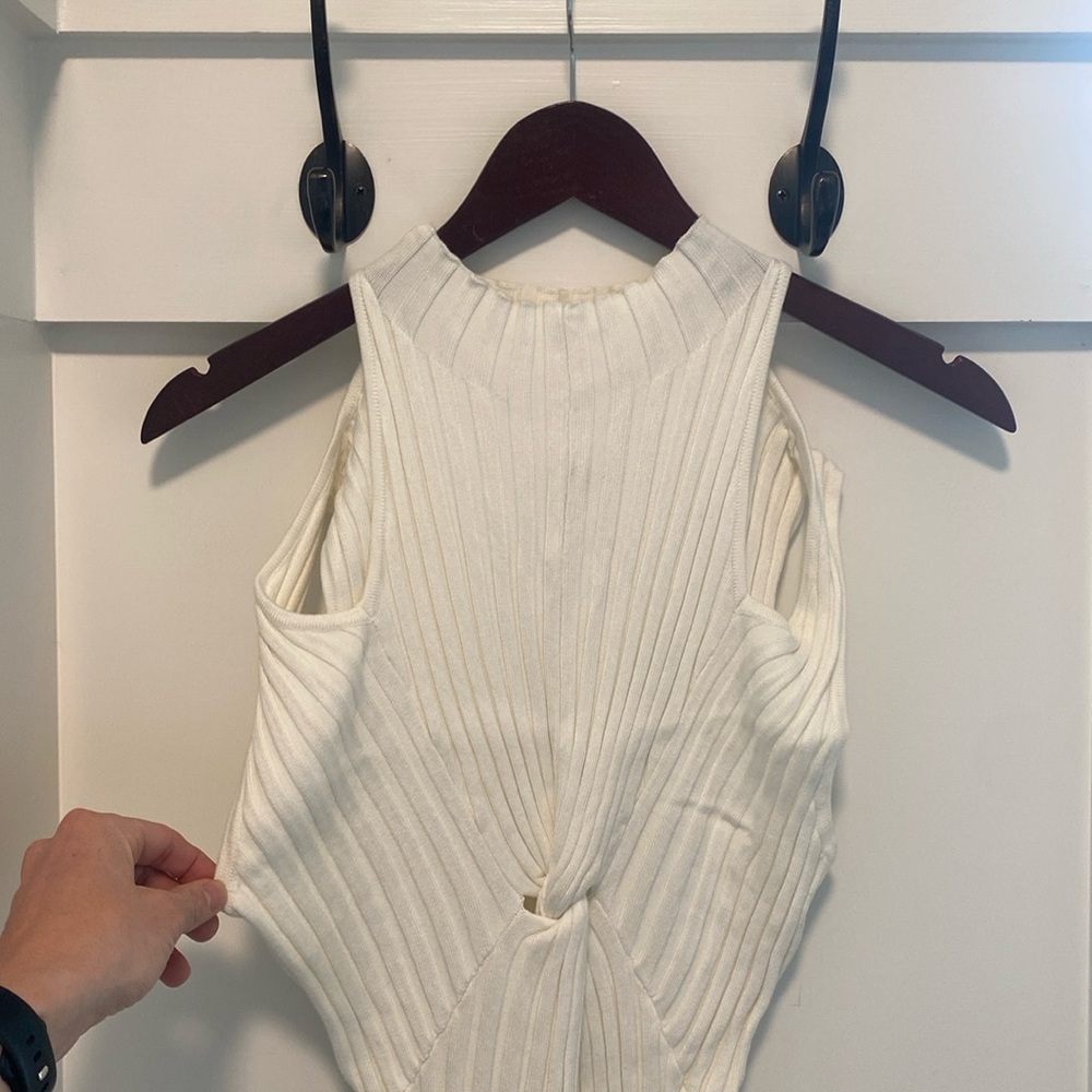 White Fitted Top